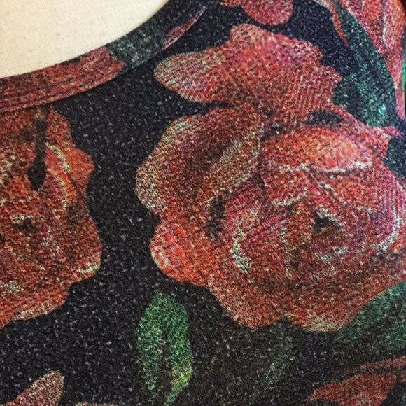 NWT LULAROE AMELIA dress in size extra small vintage rose design - Picture 5 of 15